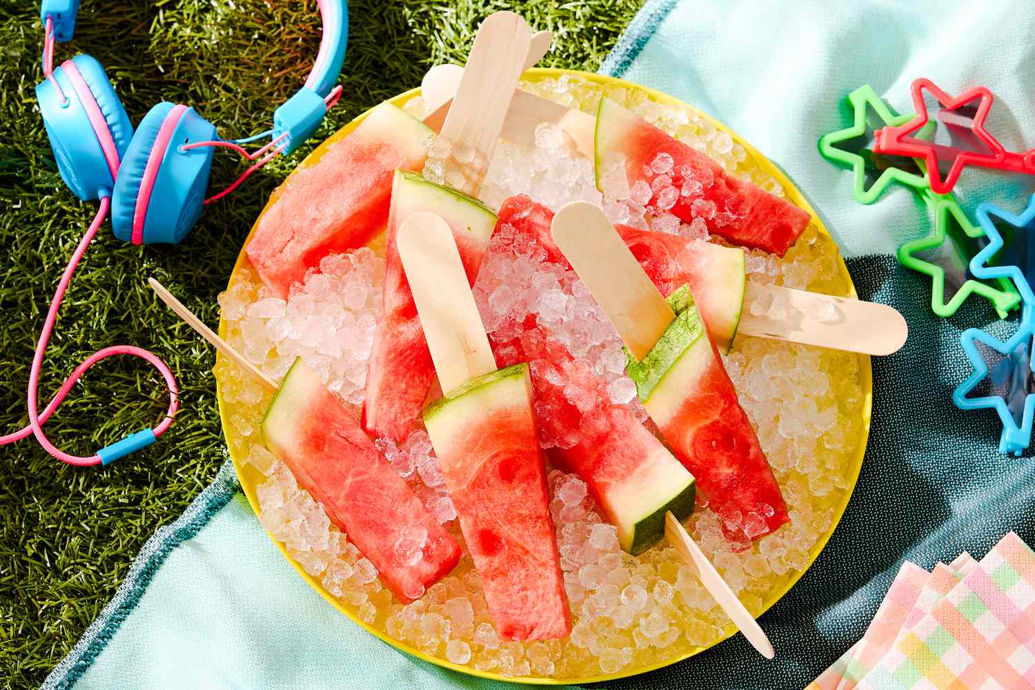 The Lazy-Genius Frozen Treat I'm Eating All Summer Long Is Just 1 Ingredient